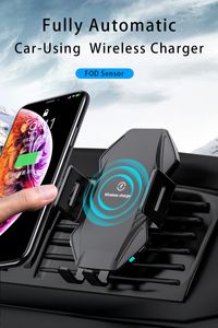 Venta al por menor 10W Cargador de coche de inducción S5 Montaje automático Soporte de montaje de teléfono de carga rápida en coche para iPhone xr Huawei Samsung Nokia Teléfono inteligente
