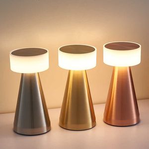 Rétro LED Lampes Capteur Tactile 3 Couleurs Champignon Table Rechargeable Veilleuse pour Chambre/Resturant Bureau Décor AA230421