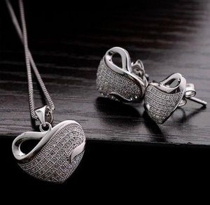 Ensemble de bijoux avec pendentif en forme de cœur, argent rhodié, strass clairs, cristal, diamant, boucles d'oreilles