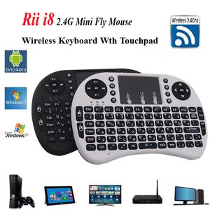 Rii I8 Teclado inglés inalámbrico con panel táctil 2.4G Multi-Media Fly Air Mouse Control remoto para PC / Android TV Box / Xbox360 Batería de iones de litio incorporada