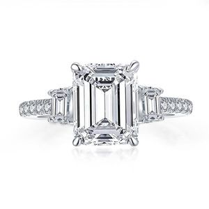 Anillos Anziw 925 Sterling Zilveren 3 Karaat Emerald Cut Engagement Ring Voor Vrouwen 3-steen Gesimuleerde Diamond Wedding Band267L