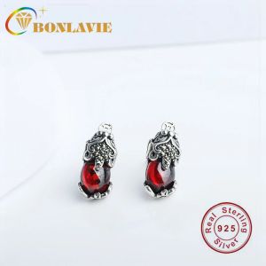 Anneaux Boucles d'oreilles en argent Bonlavie S925 incrustées de boucles d'oreille en argent antique rouges