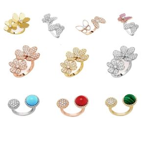 Anillos Van-Clef Arpes Diseñador Moda de lujo Mujeres Edición Seiko Mariposa con ojos de caballo Anillo abierto Lucky Four Leaf Grass White Fritillaria Anillo de diamante doble completo