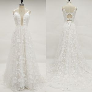 Romantique 2017 vraie photo dentelle robes de mariée spaghetti découpé dos à lacets pure profonde col en V longues robes de mariée sur mesure Chine EN81814