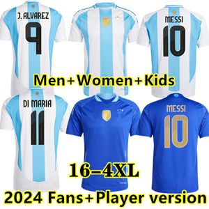 S-4XL Player Fans Version 2024 Argentine Messi Soccer Jerseys 24 25 Dybala Di Maria Martinez de Paul Maradona Fernandez Chemise de football de sport Hommes Femmes Kit de chaussettes pour enfants