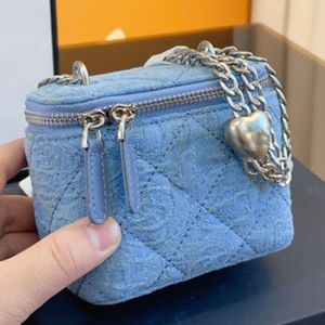 S Denim Designers Bag Clakted Classic Classic Women Cosmetic Gold Chain épaule double lettre Solid Buckle Mini Cossbody Bag Gift Fashion