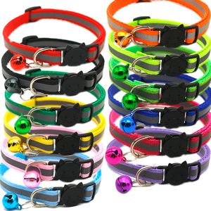 Seguridad Breakaway Cat Dog Collares 12 colores Nylon reflectante Mascota Cachorro Perros pequeños Gatito CatCollar con campana colorida WLL15