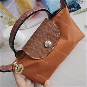 Ventas Bolsos de alta calidad Cartera al por mayor Versión alta Casual Francés Mini American Dumpling Bag Bolso de cuero para mujer bolso de diseñador