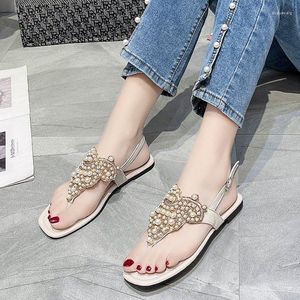 Sandales 2023 femmes ethnique bohême chaussures plates femme cristal fleur tongs plage décontracté perle Clip pied glisser