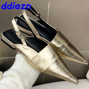 Sandales Golden Footwear Femmes peu profondes chaussures Flats 2024 Femme Slingbacks Tlides Fashion plate avec dames