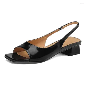 Sandales en cuir pour femmes, chaussures d'été à talons bas et épais, Sexy, Beige, argent, noir, bout carré, chaussures ouvertes