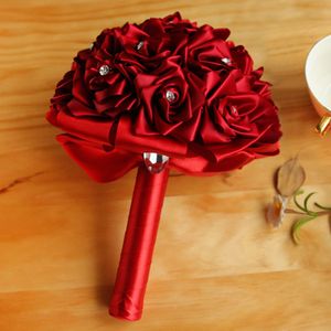Satén Rosa Boda Ramos de novia Flores hechas a mano Cristales de rosas artificiales Suministros de boda Novia con flores Broche Ramo CPA1589