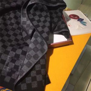 Bufanda Echarpe y para hombre clásico para mujer diseñador invierno negro gris letra bordado cálido sc bufanda de seda