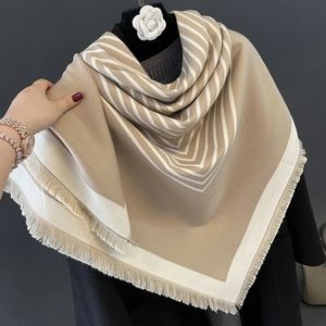 Bufandas 2023 otoño invierno sin mangas poncho cuadrado mujeres moda impresión capa abierta puntada chal femenino borla cabo T381 231204