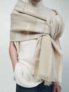 Foulards 2023 mode géométrique impression bord brut garniture couche doux Imitation cachemire écharpe femmes hiver grand châle rayure