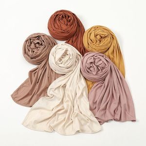 Foulards 50pcs Crinkle Plissé Coton Jersey Hijab Écharpe Châle Pour Femmes Rayé Strechy Turbans Foulard Wraps Bandeau Musulman BandanaScarv