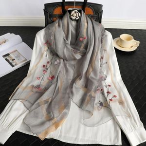 Foulards automne et hiver en soie écharpe chaude des femmes pour maman châle mince de broderie chinoise fleur longue style