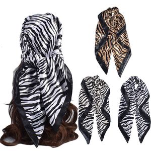 Foulards Mode européenne et américaine Simple 90Color Tin Zebra Motif Grand Foulard Carré en Stock 230925