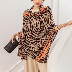 Bufandas de algodón de lujo leopardo protector solar cuadrado bufanda cuello banda para el pelo pañuelo Hijab pañuelo para la cabeza Foulard chal 180x80cm