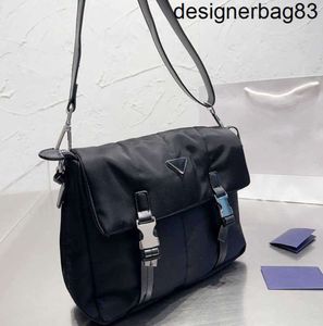 Vender PD Messenger Bags Triangle Canvas Designer Mujeres Hombro Clásico Negro Crossbody Wallet Mens Breve Monedero