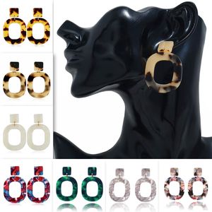 Venta de pendientes simples de estilo europeo y americano, candelabro colgante, hoja de ácido acético geométrico, gota de oreja acrílica de leopardo, 7 colores