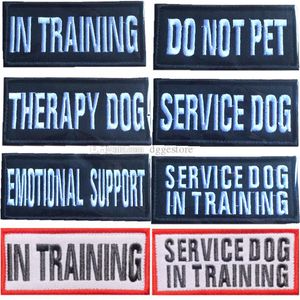 Service Dog Patches for Vest Canvas Brodé avec Patch en tissu de broderie réfléchissant lumineux Do Not Pet Support émotionnel Dog Supplies 1,5 x 3,6 pouces A254