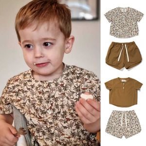 Conjuntos Ropa para niños KS Marca nueva camiseta de verano Pantalones cortos Diseño de moda Bebé Niños Algodón Rayas Tops Camiseta Ropa para niñas adolescentes P230418