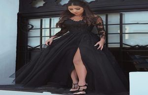 Sexy Black Murffon Slits Robe de bal pas cher V cou avec illusion à manches longues en dentelle Applique Empire Longueur de plancher de plancher Formal8263534