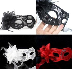 Sexy Black White Red Women Feumed Venetian Maskerade Masks para una pelota enmascarada máscaras de flores de encaje 3Colors HJIA8704166101