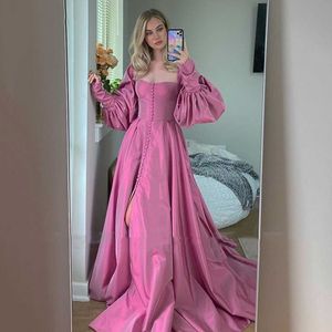 Sexy Front Slit Long Pink Prom Dresses Off Shoulder Mangas largas 2021 Botones Vestido para ocasiones especiales Vestido de fiesta de noche Robe de soriee