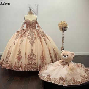 Rose Gold Sparkly Quinceanera Robes Modeste Chérie Manches Longues Dentelle Appliuqed Puffy Princesse Robe De Bal Fille Douce 16 Robe De Bal Pageant Robes Robes CL0285