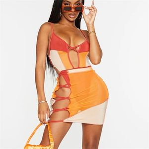 Sexy Mesh Patchwork Cut Out Mini Dress Femmes Bretelles Bicolor Color Blocking Wrap Hip Sundress Summer Prom Night Party Outfit 210730