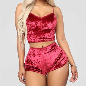 Sexy Soie Satin Velours Pyjamas Femmes Ensemble Pijamas Sexy Lingerie Ensembles Vêtements De Nuit Robe De Nuit Rose Rouge Noir Q0706