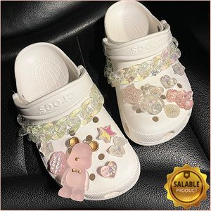 Pièces de chaussures Accessoires 3D Rose Ours Croc Charmes Designer DIY Mignon Animal Chaussures Decaration Accessoires pour JIBS Sabots Enfants Garçons Filles Cadeaux 230403