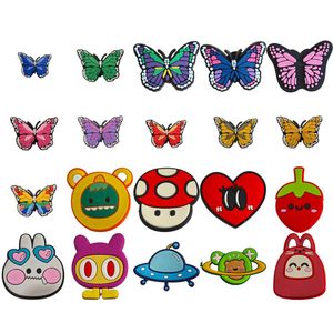 Pièces de chaussures Accessoires Colorf Butterfly Charms Pour Clog Jibbitz Bubble Slides Sandals Cute Cartoon Pvc Decorations Christmas Birthda Ot6Vz