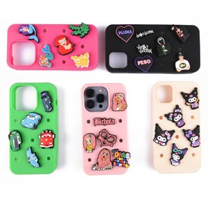 Accessoires de pièces de chaussures vente chaude en stock étuis de téléphone portable en silicone multi-couleurs breloques bricolage étui de téléphone