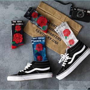 Piezas de zapatos Accesorios Calcetines Tie-Dye Rosa Algodón Colorf Vortex Flor roja Hiphop Letra Monopatín Divertido Calcetines felices Hombres Drop D Dhag2