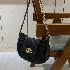 Boutique Usine En Gros 2024 Nouveau Lingge Petit Sac Chaîne Parfumée Aisselles Moyen Antique Haute Qualité Unique Épaule De Poche À La Mode