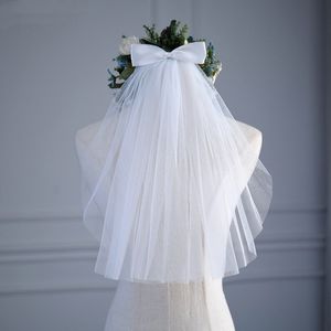 Veaux de mariée courte robe de mariée en tulle voiles de ruban blanc arc bord avec peigne peigne de cheveux vide de cheveux mariée accessoires de mariage