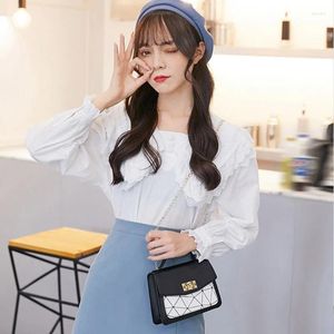 Bolsos de hombro 2024 Modas de lienzo de moda bolsos y bolsos para mujeres comprador lindo estilo japonés estampado de durazno