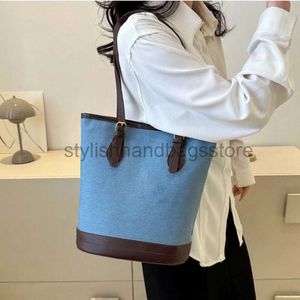 Bolsos de hombro Bolsos Ocio Bolso suave para mujer Bolso bandolera simple de neopreno de mezclilla para mujer Color en contraste Bolso suave para mujer de gran capacidadstylishhandbagsstore