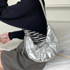 Bolsos de hombro Bolso de mujer con pliegues plateados Cremallera con cordón Media luna Axila Bolso suave Bolsos de hombro de fiesta de lujo Nueva moda 2023blieberryeyes