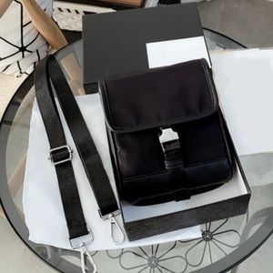 Sacs à bandoulière pour hommes, sac de luxe pour smartphone, Mini taille, sac à bandoulière de styliste, en Nylon noir solide, porte-cartes, nouvelle collection 2024