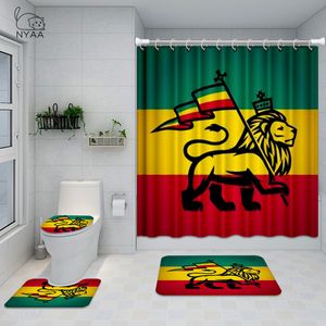 Rideaux de douche Drapeau Rasta peint sur ensemble de salle de bain en bois Le Lion de Juda Art mural Rideau imperméable Tapis de couverture de toilette Tapis antidérapant 220922