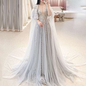 Sier Sharon dit plume Dubai gris robes de soirée pour les femmes de mariage Cape manches grande taille robes formelles Ss147 mal