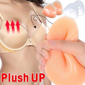 Insertos de sujetador de silicona Almohadillas para el pecho Pushup pegajoso Mujeres Push Up Cup Cubierta de pezón más gruesa Parche Bikini para traje de baño 240318