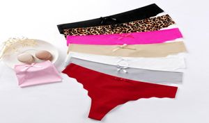 Silk G String Womens Underwear Sexy Thongs Low Basse Briefes de femmes sans couture