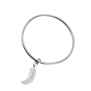 Couleur Argent Bracelet de charme européen Femmes Filles Chaînes à maillons en acier inoxydable Double D Charme Homard Fermoir Bracelet Bracelet Q0717