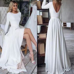 Robes de mariée simples une ligne col bijou manches longues Boho jardin robes de mariée sexy dos nu longueur de plancher plage robes modernes de Ma4623600