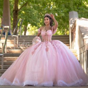 Seize robes de Quinceanera roses à manches cape voir à travers le haut en dentelle de cristal robes de 15 ans robe d'anniversaire de princesse élégante Illusion robe de bal non définie 2024